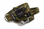 Collar Camouflage Green with a leash