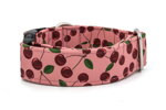 Collar Cherries - Detail of the pattern