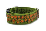 Collar Stars on Green - Detail of the pattern