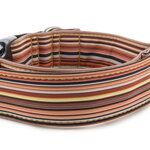 Collar Casual Brown - Detail of the pattern