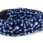 Collar Fishbone Blue - Detail of the pattern